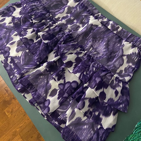 Floral Skirt - Picture 2 of 3